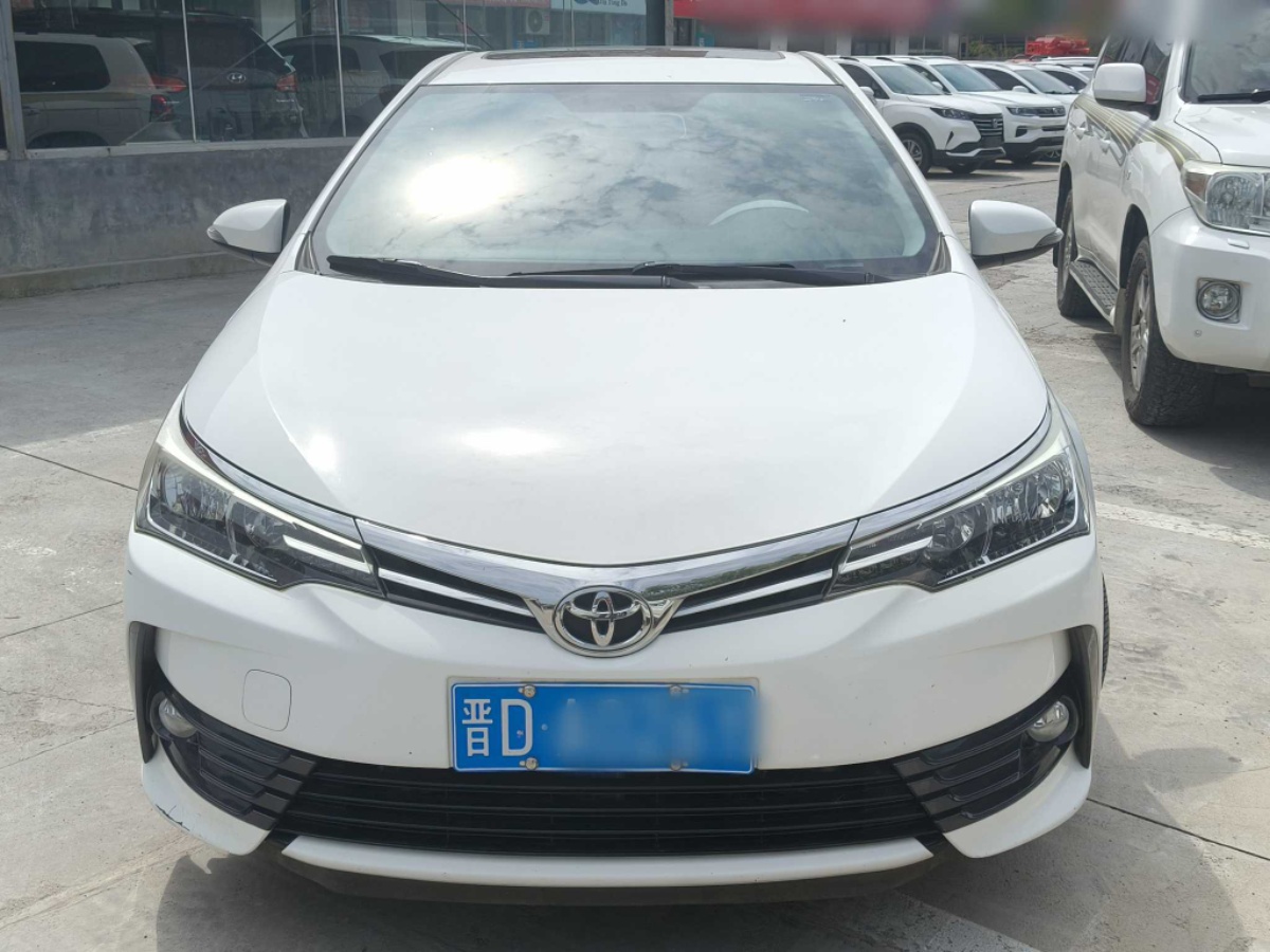 Toyota Corolla 2017 car image #2