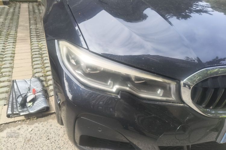 BMW 3 Series 2021 car image #8