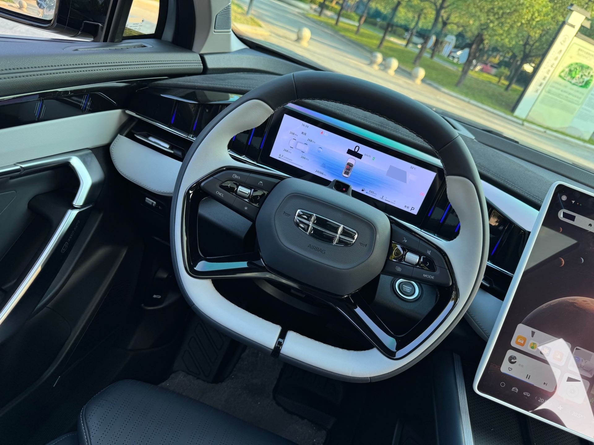 GEELY Boyue L 2024 изображение автомобиля #9