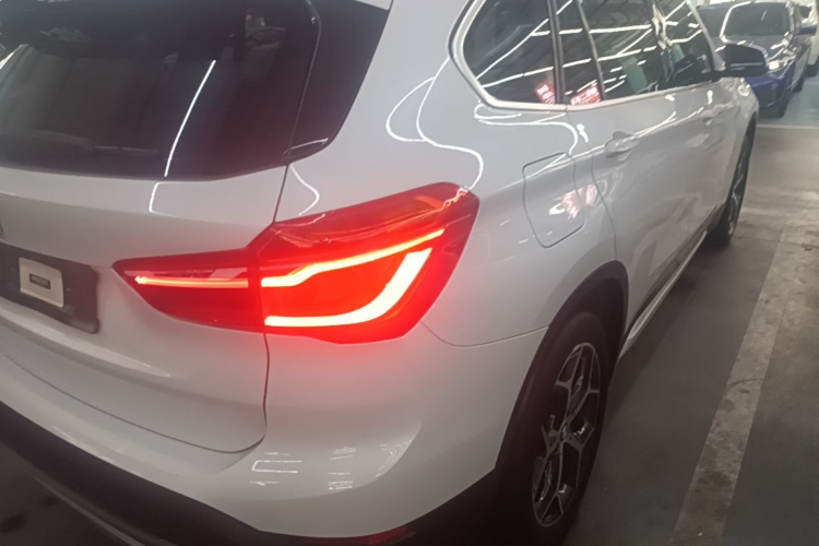 BMW X1 2019 #7 BMW X1 2019 car image #7
