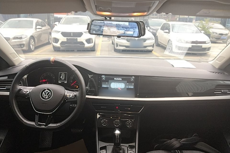 Volkswagen Lavida 2021 #10 Volkswagen Lavida 2021 car image #10