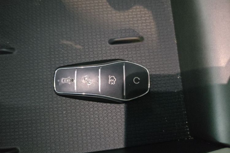 BYD YuanUP 2025 car image #9