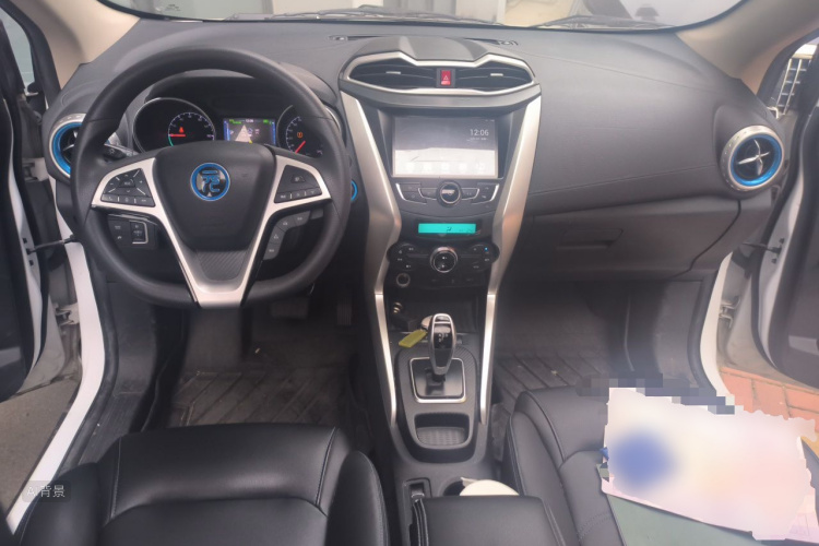 BYD Yuan New Energy 2019 #11 BYD Yuan New Energy 2019 car image #11