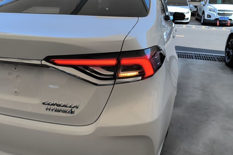 Toyota Corolla 2023 car image #8