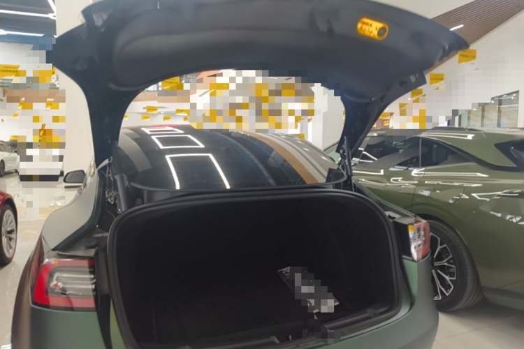 Tesla Model 3 2021 صورة سيارة #19