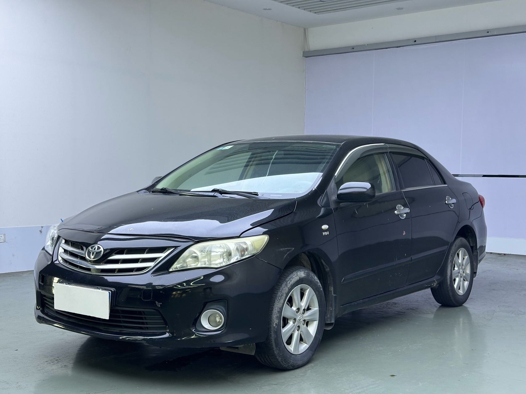 Toyota Corolla 2013 Toyota Corolla 2013 car image