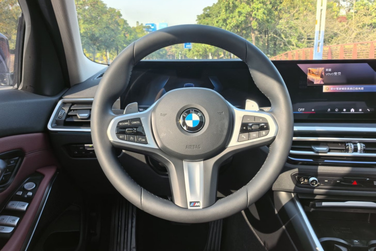 BMW 3 Series 2024 car image #23