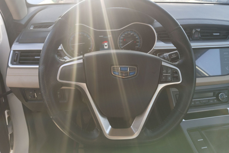 GEELY Emgrand 2018 #11 GEELY Emgrand 2018 car image #11