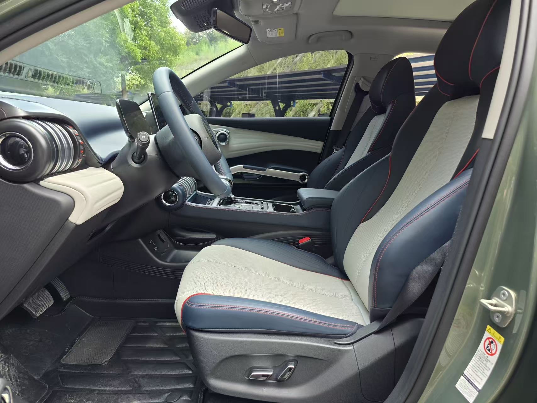 BYD Yuan Plus 2023 immagine di auto #8