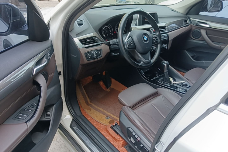 BMW X1 2018 #16 BMW X1 2018 car image #16