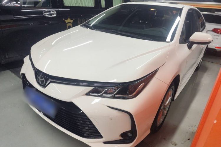 Toyota Corolla 2022 immagine di auto #2
