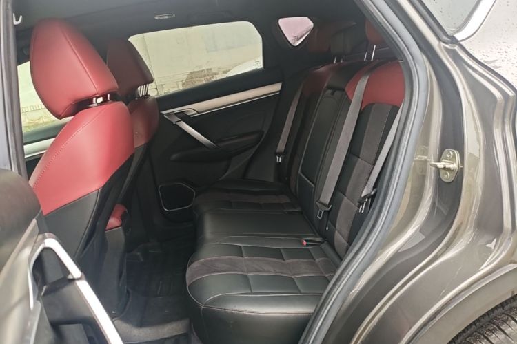 GEELY Coolray 2022 car image #17