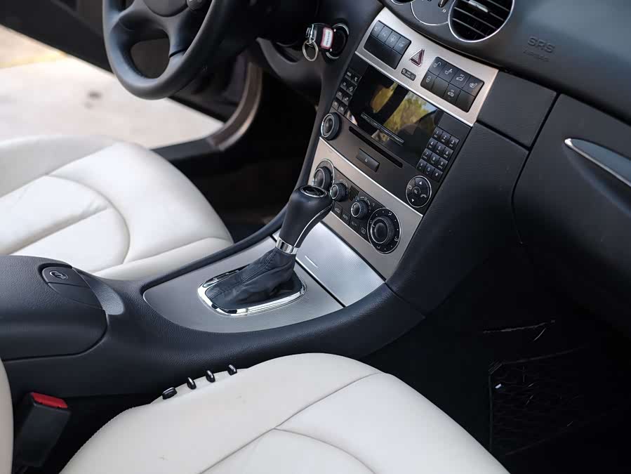 Mercedes-Benz CLK Class 2008 #47 Mercedes-Benz CLK Class 2008 immagine di auto #47