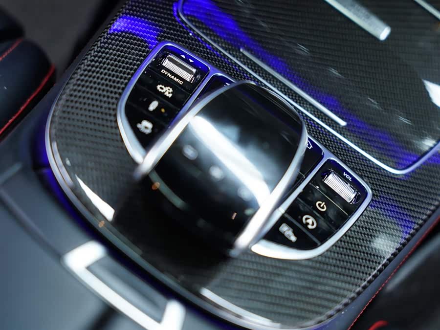 Mercedes-Benz E AMG 2018 immagine di auto #47