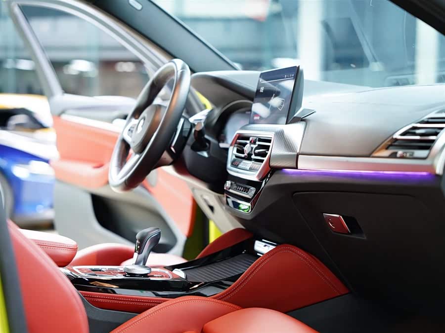 BMW X4 M 2022 immagine di auto #47