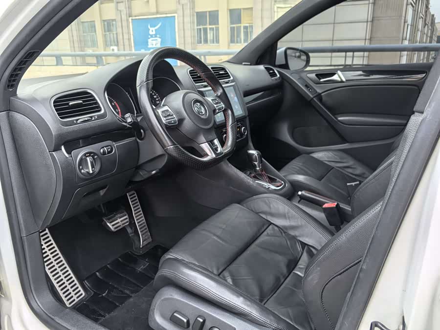 Volkswagen GolfGTI 2011 #47 Volkswagen GolfGTI 2011 car image #47