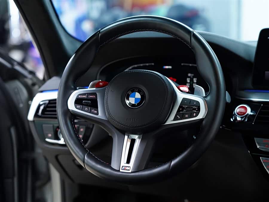 BMW M5 2022 صورة سيارة #47