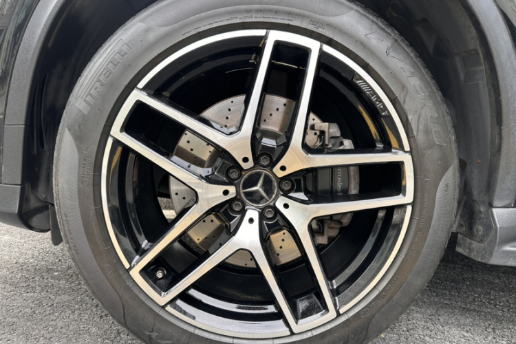 Mercedes-Benz GLE Coupe AMG 2017 #47 Mercedes-Benz GLE Coupe AMG 2017 car image #47