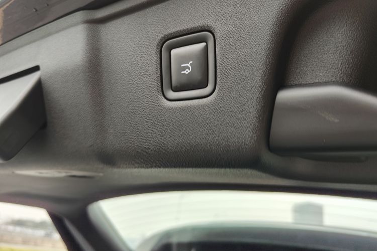 零跑汽车 零跑C10 2024 汽车图片 #47