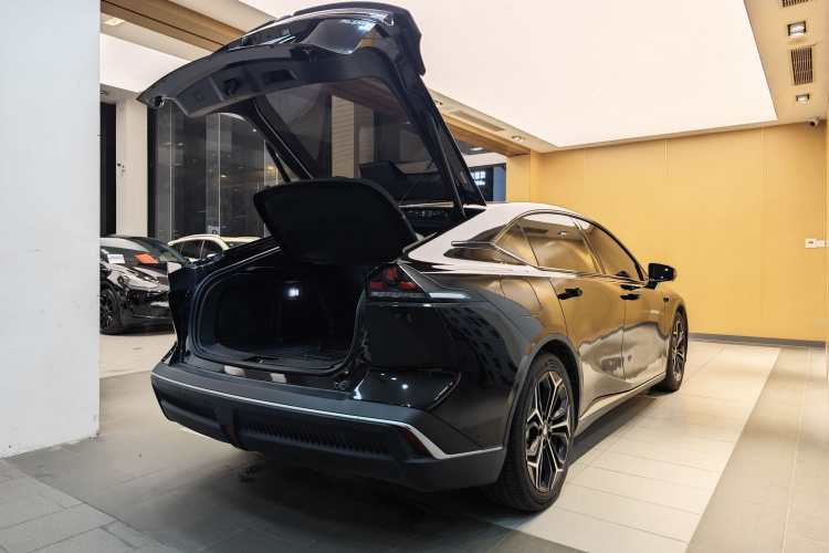 Deepal SL03 2024 #47 Deepal SL03 2024 car image #47