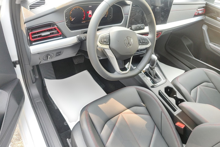 Volkswagen Lavida 2024 car image #16