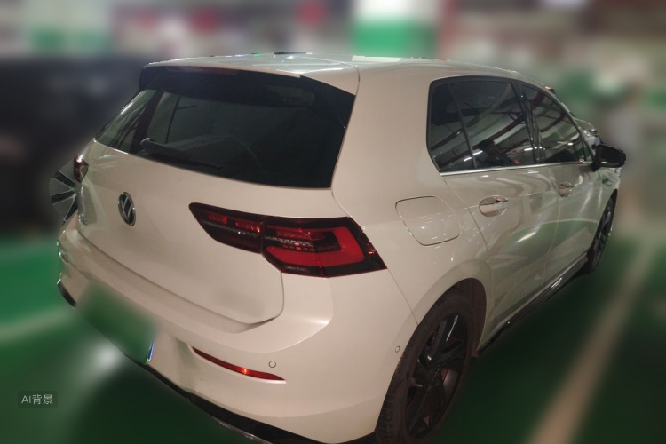 Volkswagen Golf 2022 car image #7