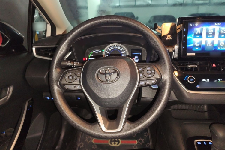 Toyota Corolla 2019 #11 Toyota Corolla 2019 car image #11