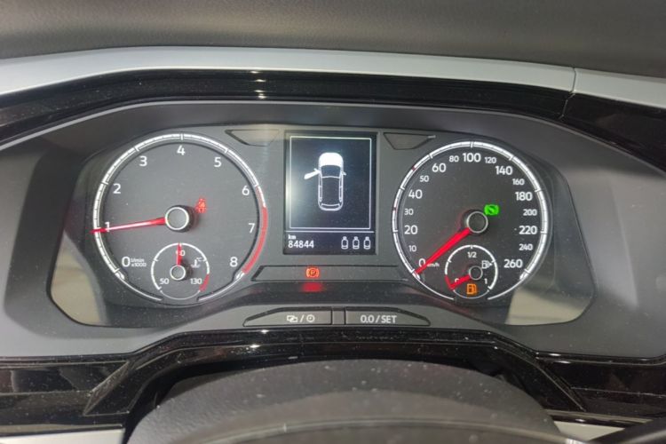 Volkswagen Polo 2020 car image #12