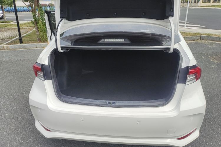 Toyota Corolla 2023 car image #19