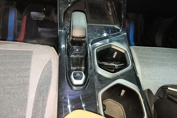GEELY Boyue L 2023 #14 GEELY Boyue L 2023 immagine di auto #14