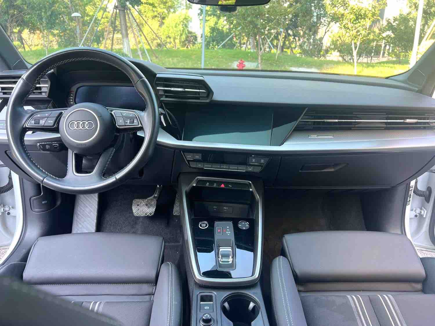 2023 car image #6