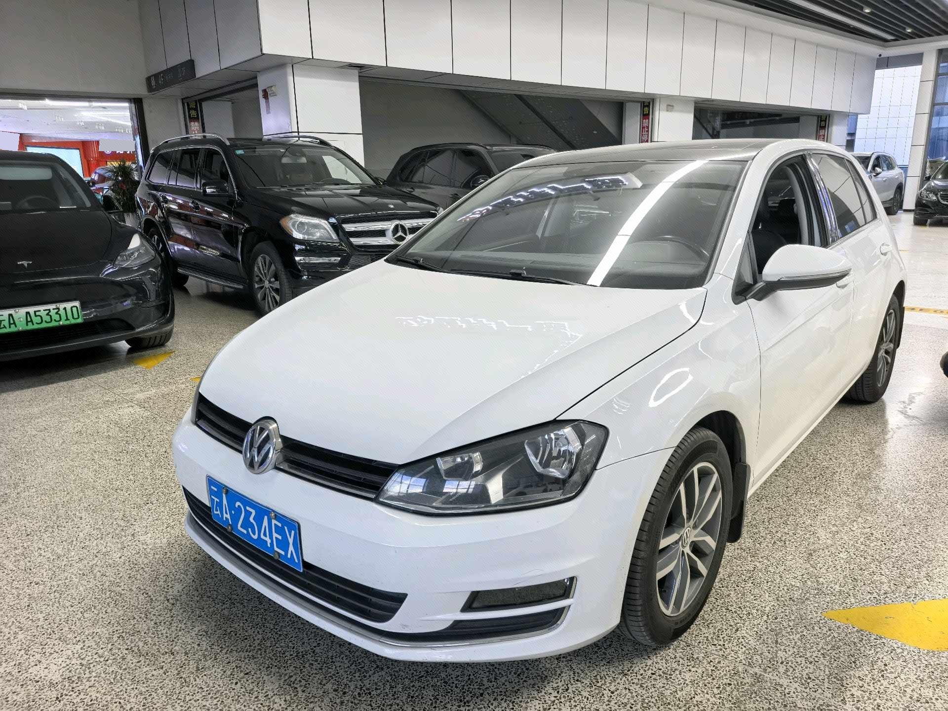 2016 2016 car image