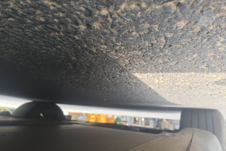 Tesla Model Y 2024 car image #24
