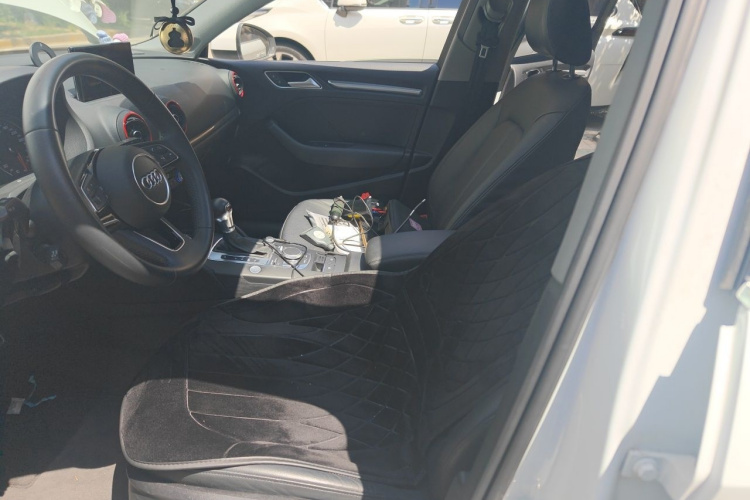 Audi A3 2020 immagine di auto #23
