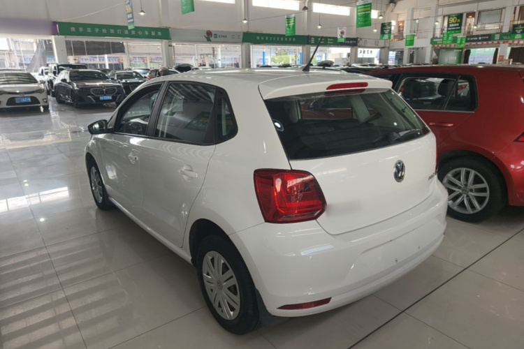 Volkswagen Polo 2017 #5 Volkswagen Polo 2017 car image #5