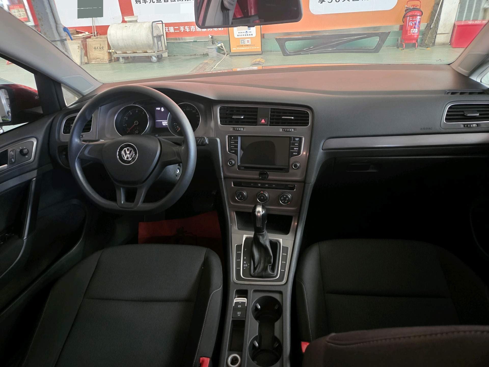 Volkswagen Golf 2015 car image #5