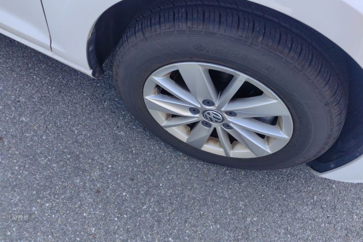 Volkswagen Golf 2016 car image #9