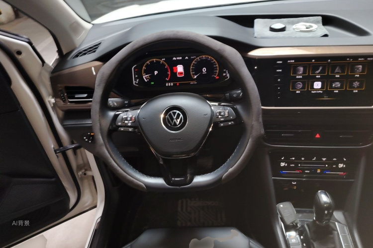 Volkswagen Tharu 2022 car image #12