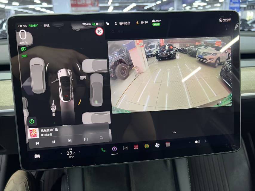 Tesla Model Y 2022 #12 Tesla Model Y 2022 car image #12