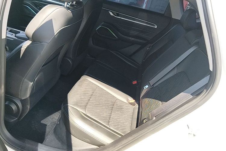 GEELY Emgrand 2022 #17 GEELY Emgrand 2022 immagine di auto #17