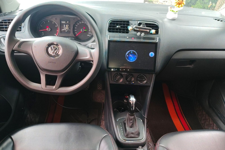 Volkswagen Polo 2017 #10 Volkswagen Polo 2017 car image #10