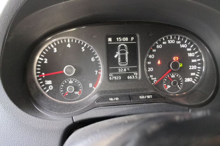 Volkswagen Polo 2016 #8 Volkswagen Polo 2016 car image #8