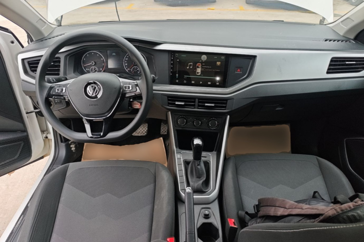 Volkswagen Polo 2020 #10 Volkswagen Polo 2020 car image #10