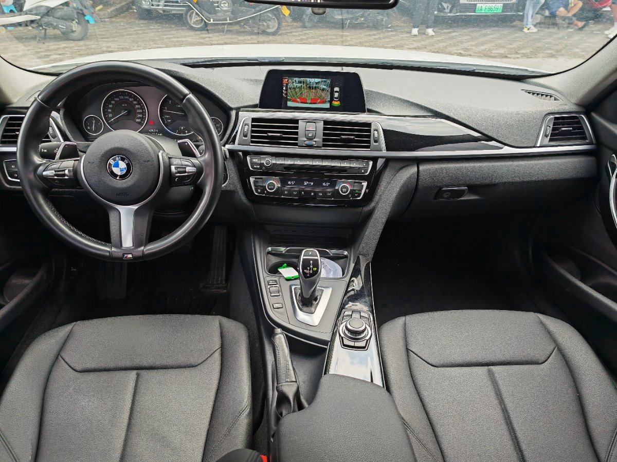 BMW 3 Series 2017 car image #10
