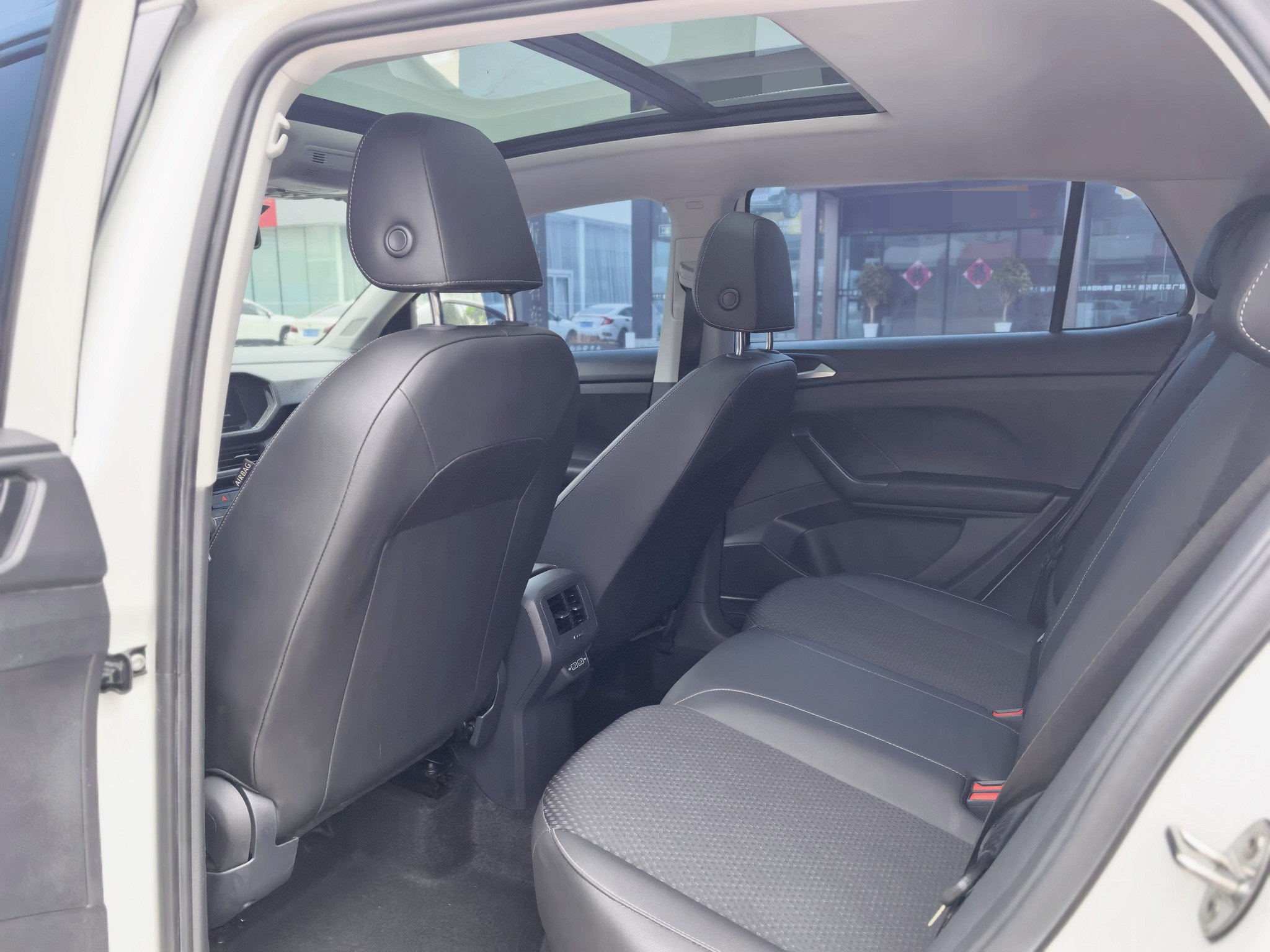 Volkswagen Tacqua 2020 #8 Volkswagen Tacqua 2020 immagine di auto #8
