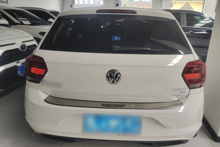 Volkswagen Polo 2020 car image #6