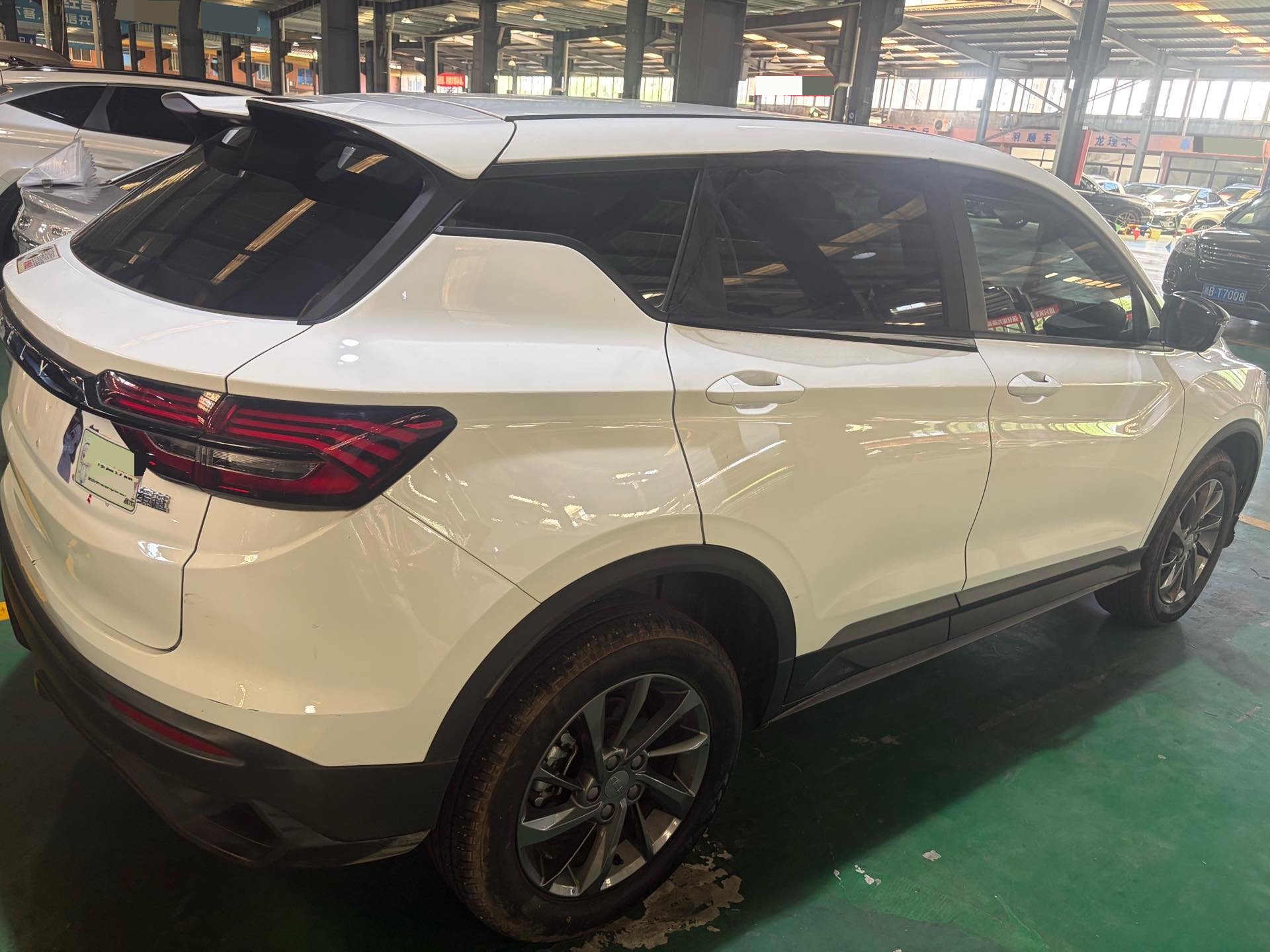 GEELY Coolray 2025 car image 
