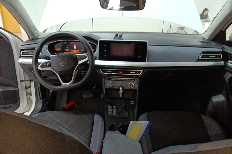 Volkswagen Lavida 2022 car image #11