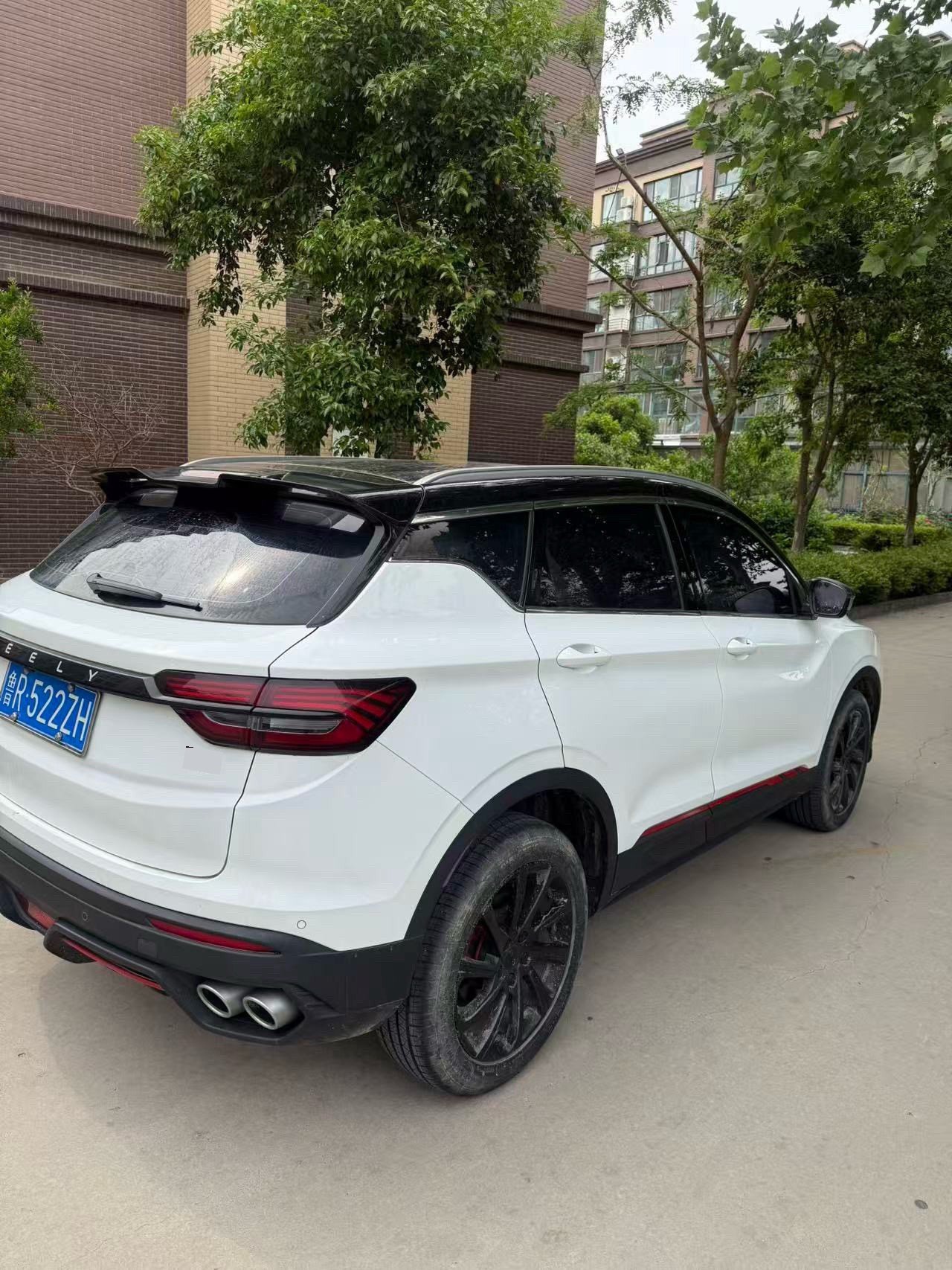 GEELY Coolray 2022 car image #4