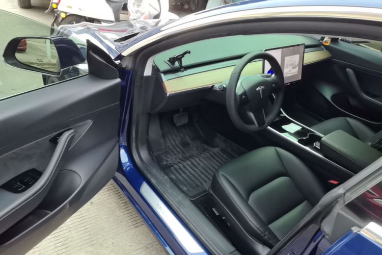 Tesla Model 3 2020 #16 Tesla Model 3 2020 car image #16